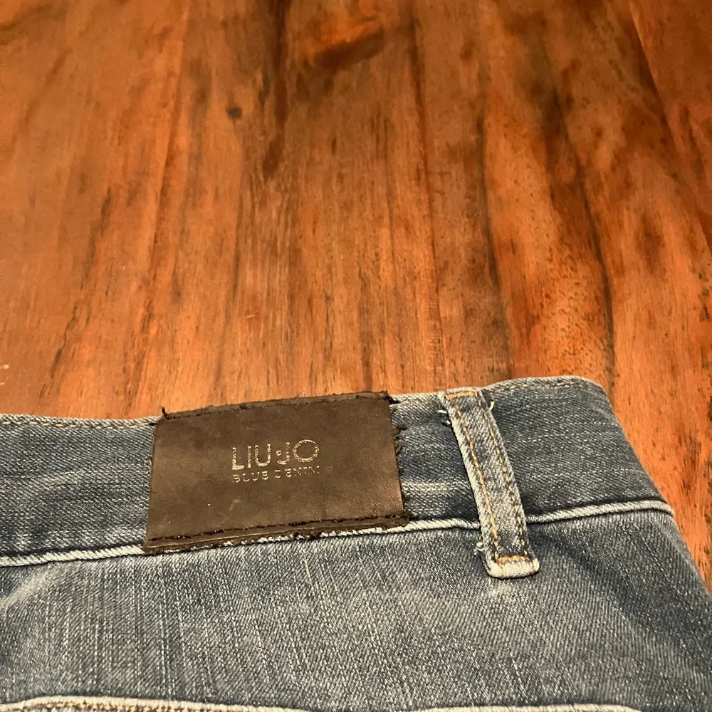 Liu Jo Women's Denim Jeans - Picture 7 of 7